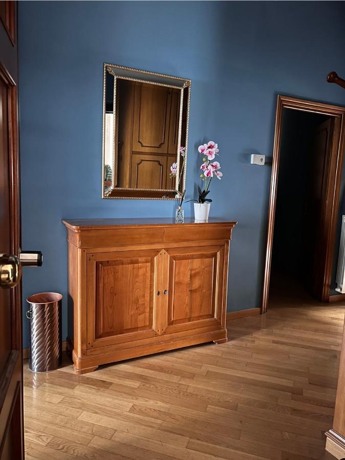 La Casa Di Efra Apartment *
