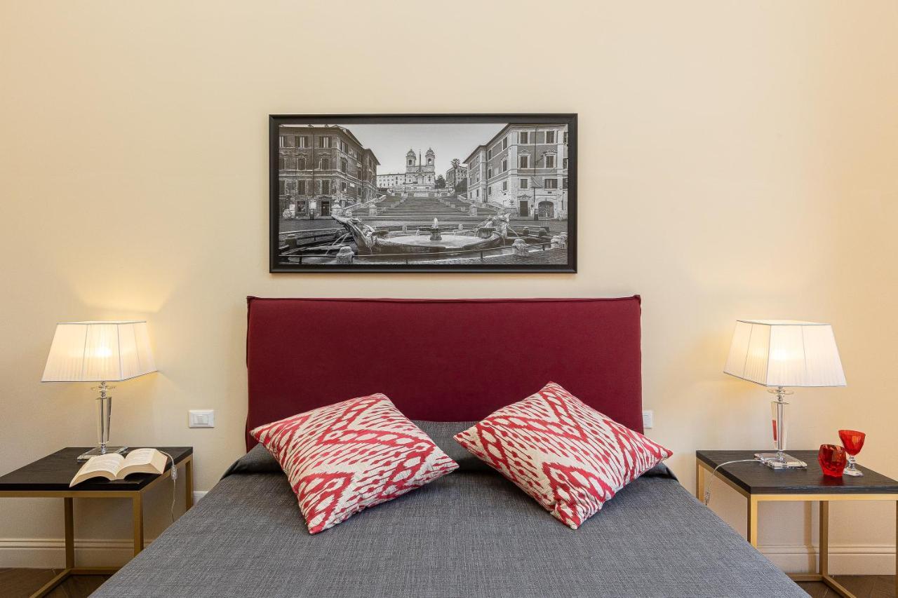 Via Barberini * Rome