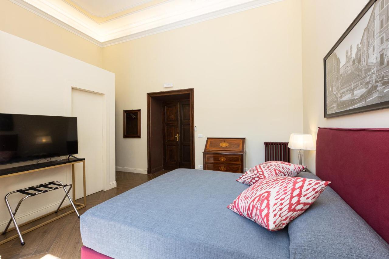 Via Barberini Apartment