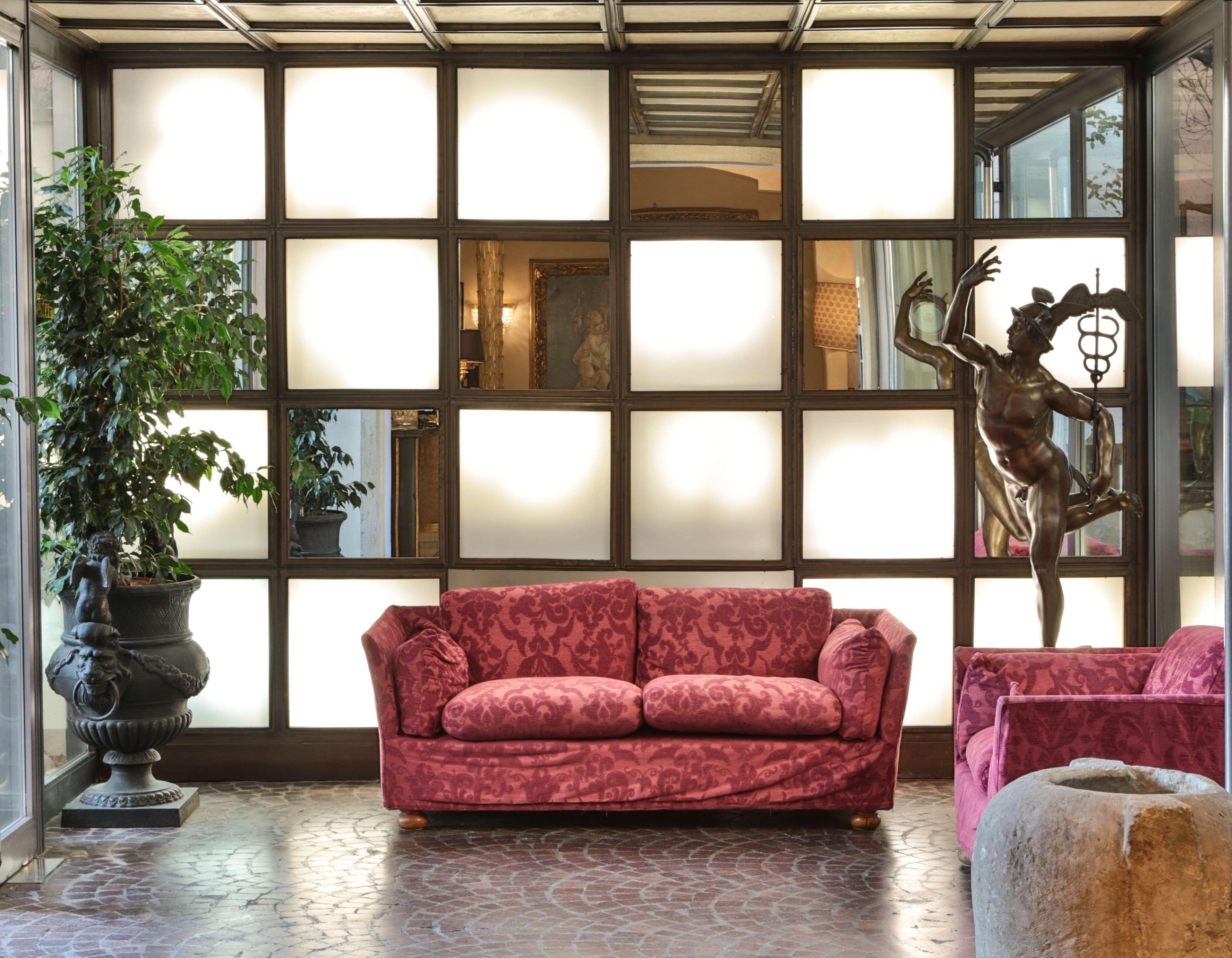 Western Rivoli Rome