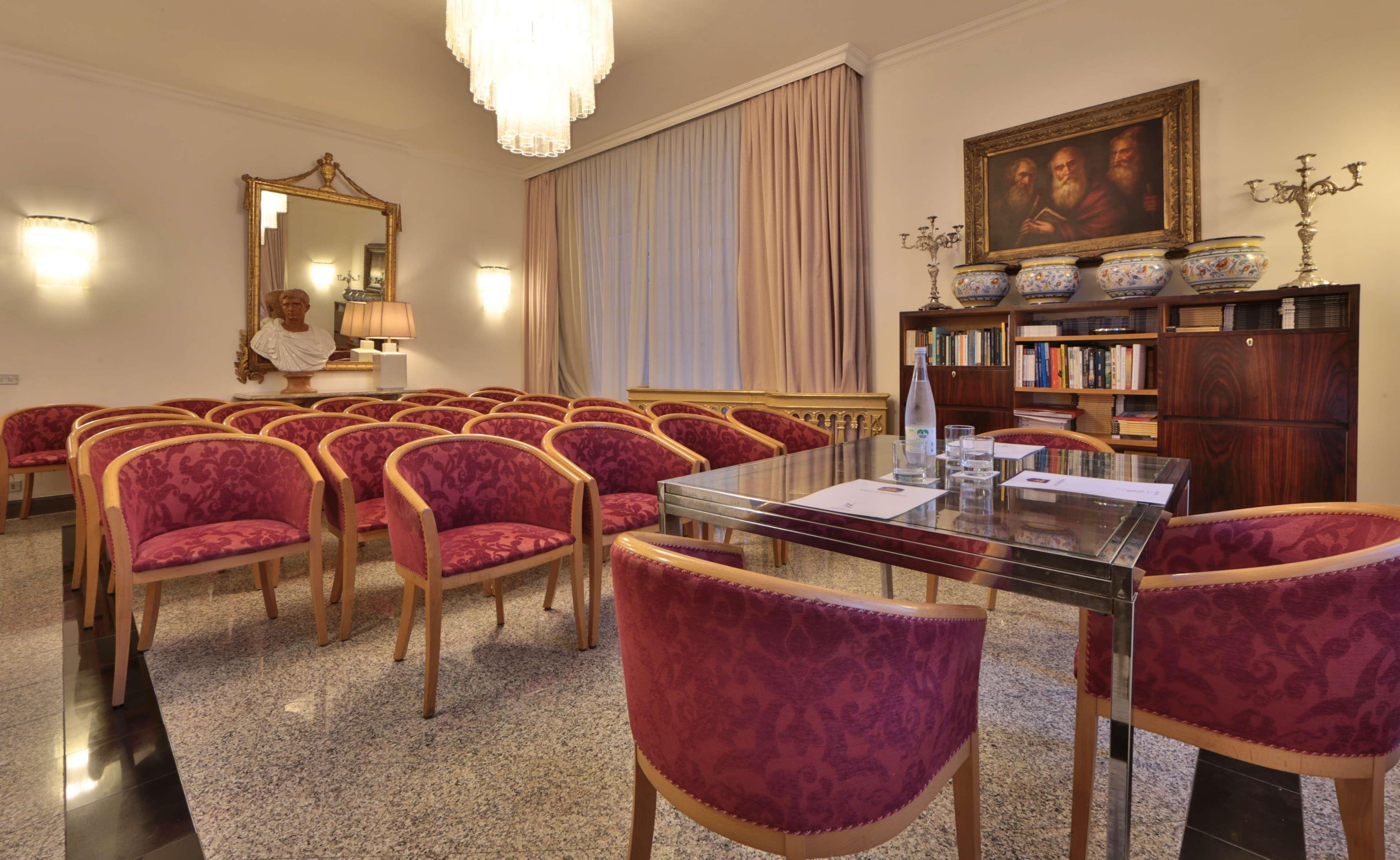 Western Rivoli 4*