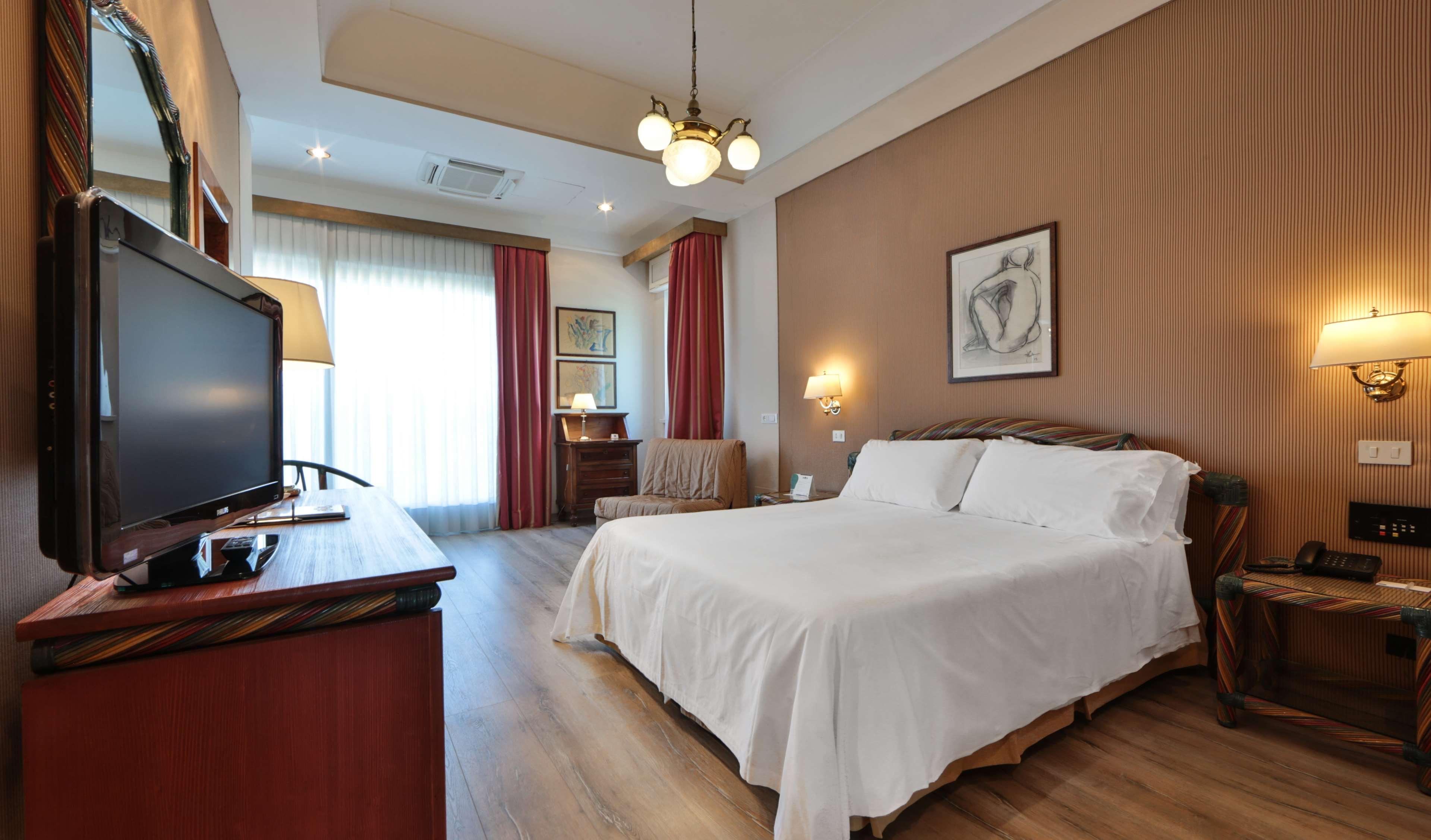 Hotel Western Rivoli 4*