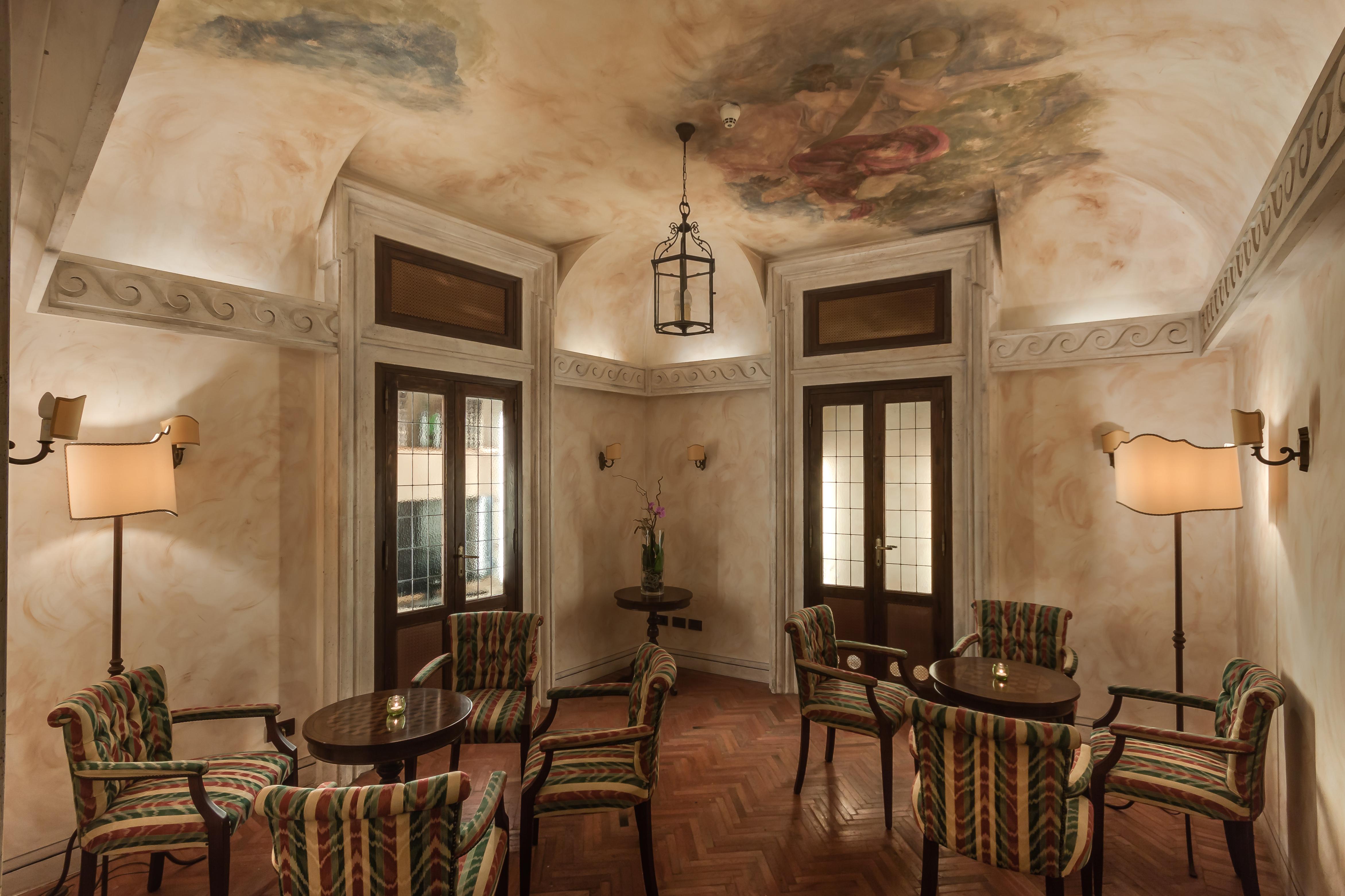 Palazzo Cardinal Cesi Hotel