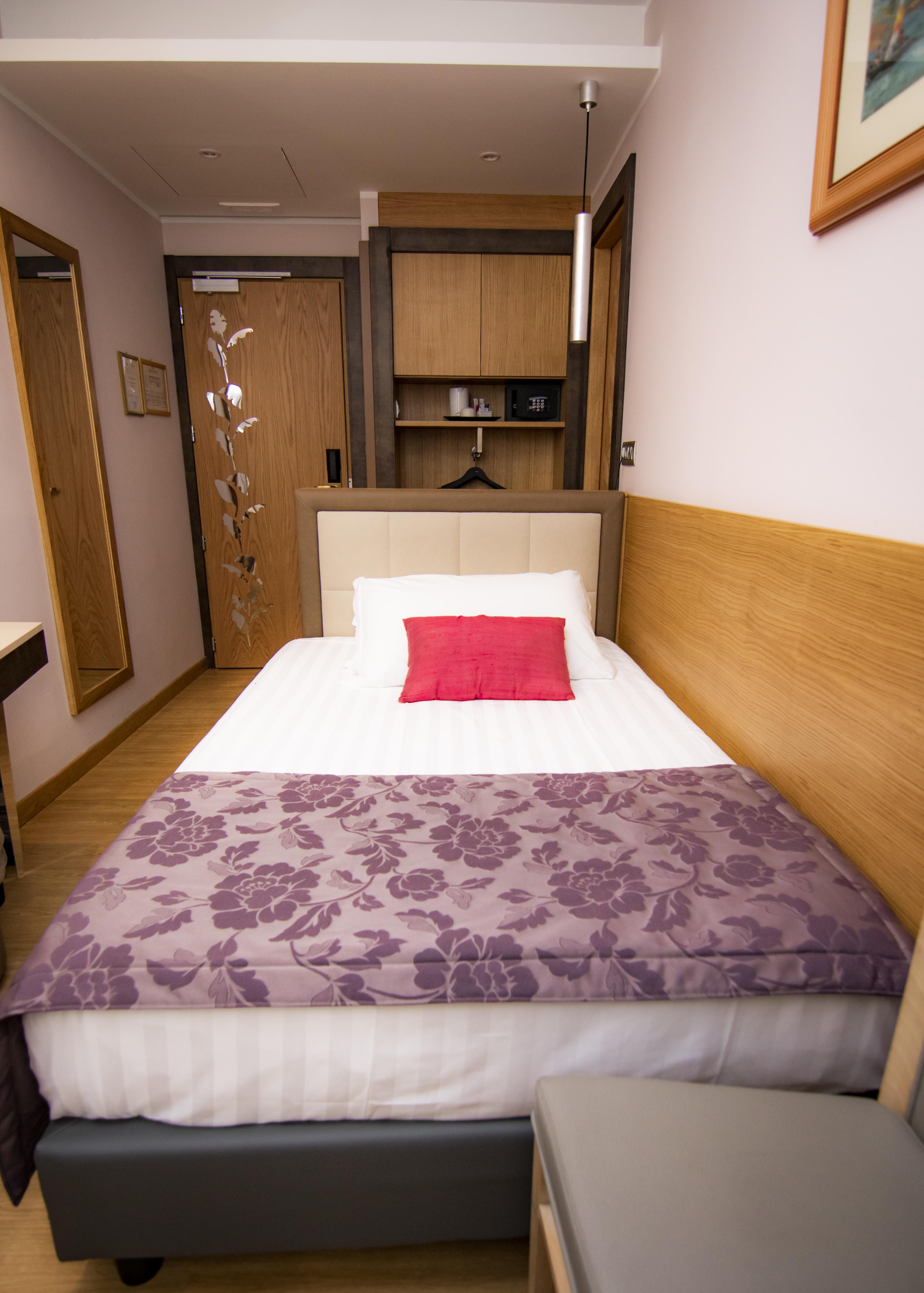 Hotel Giolli Nazionale Rome