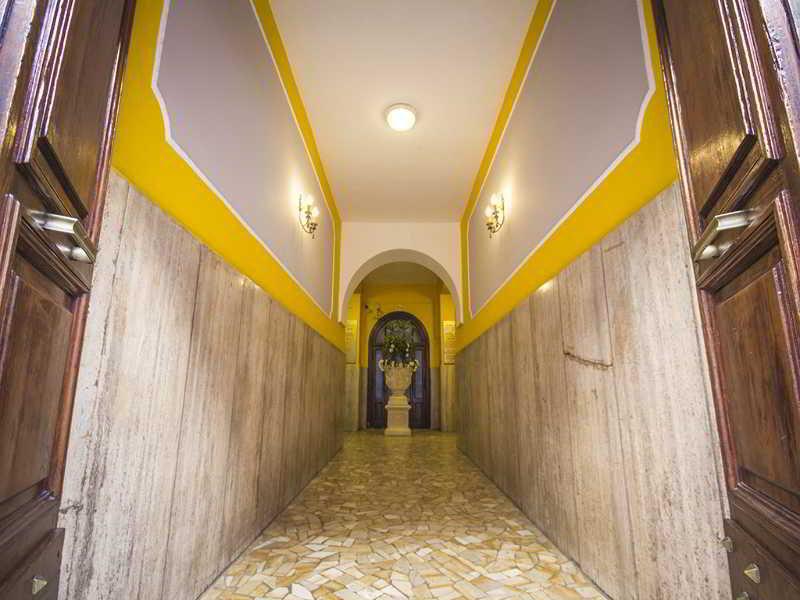 Giorgi Hotel 3*
