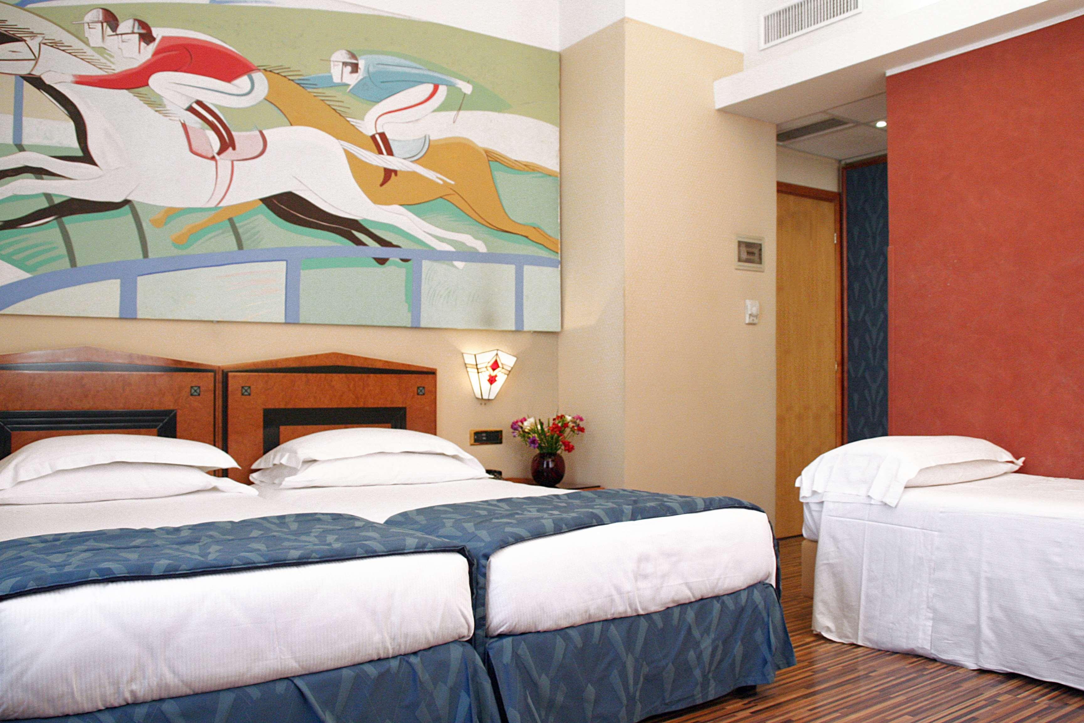 Hotel Western Artdeco 4*