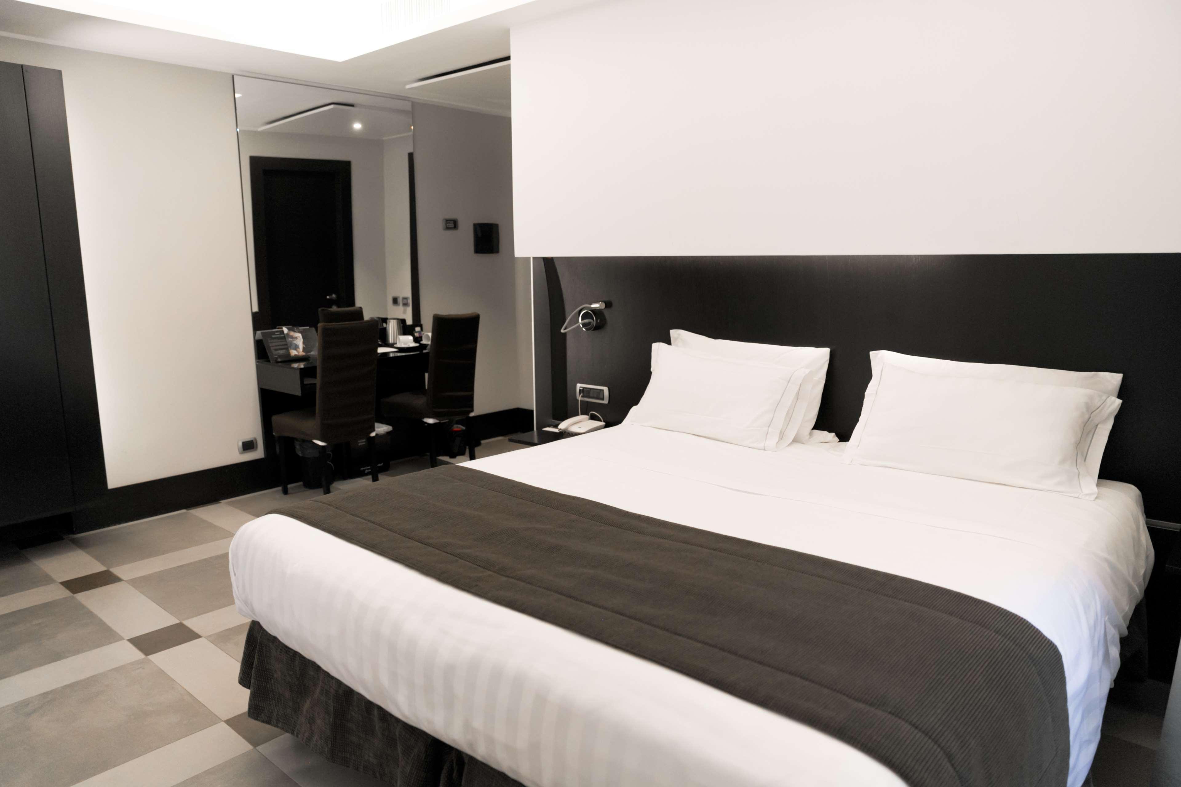 Western Universo 4* Rome