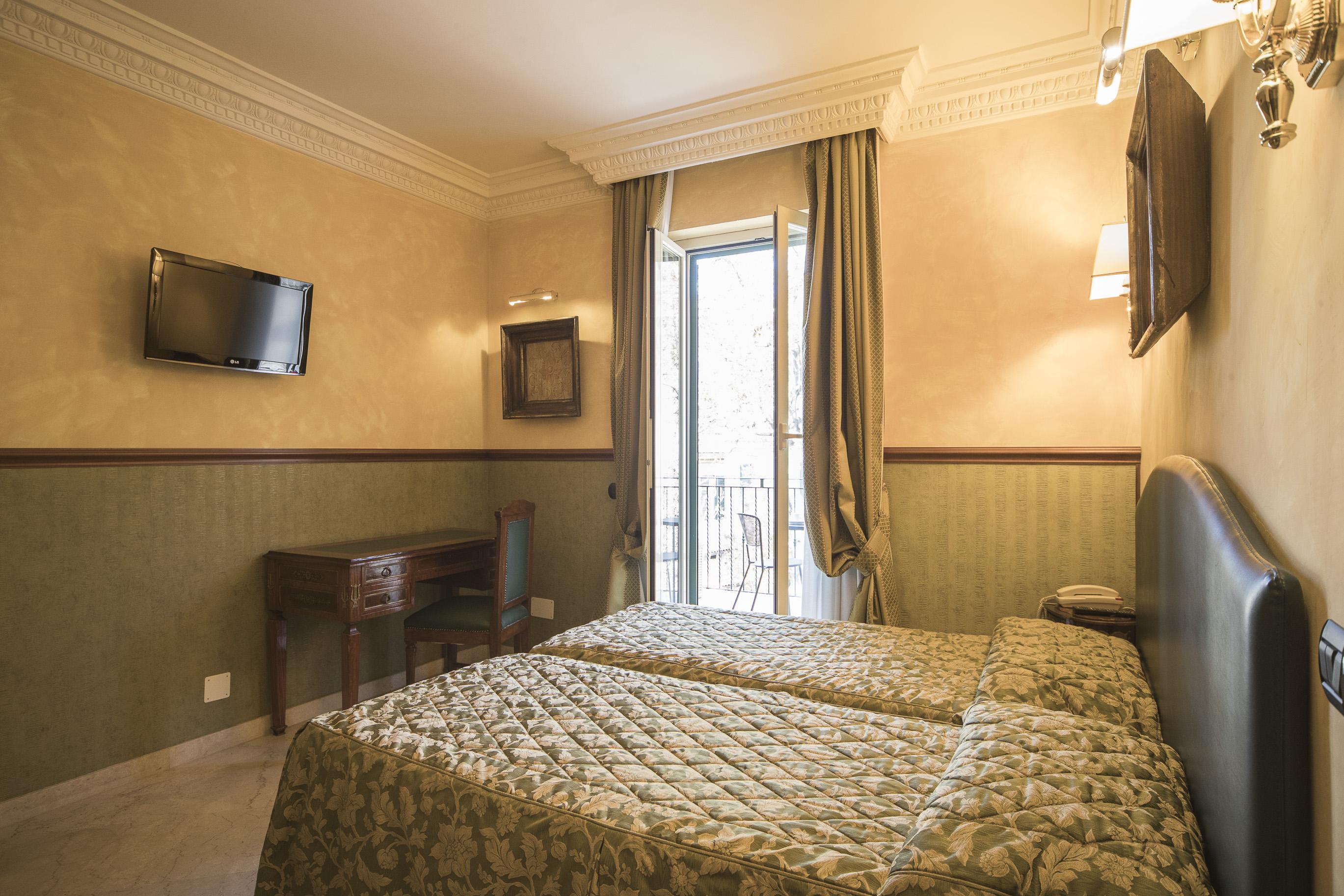 Hotel Donatello 3*