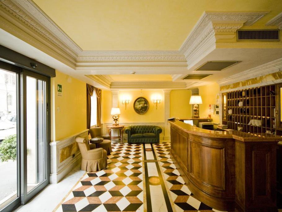 Hotel Donatello 3*