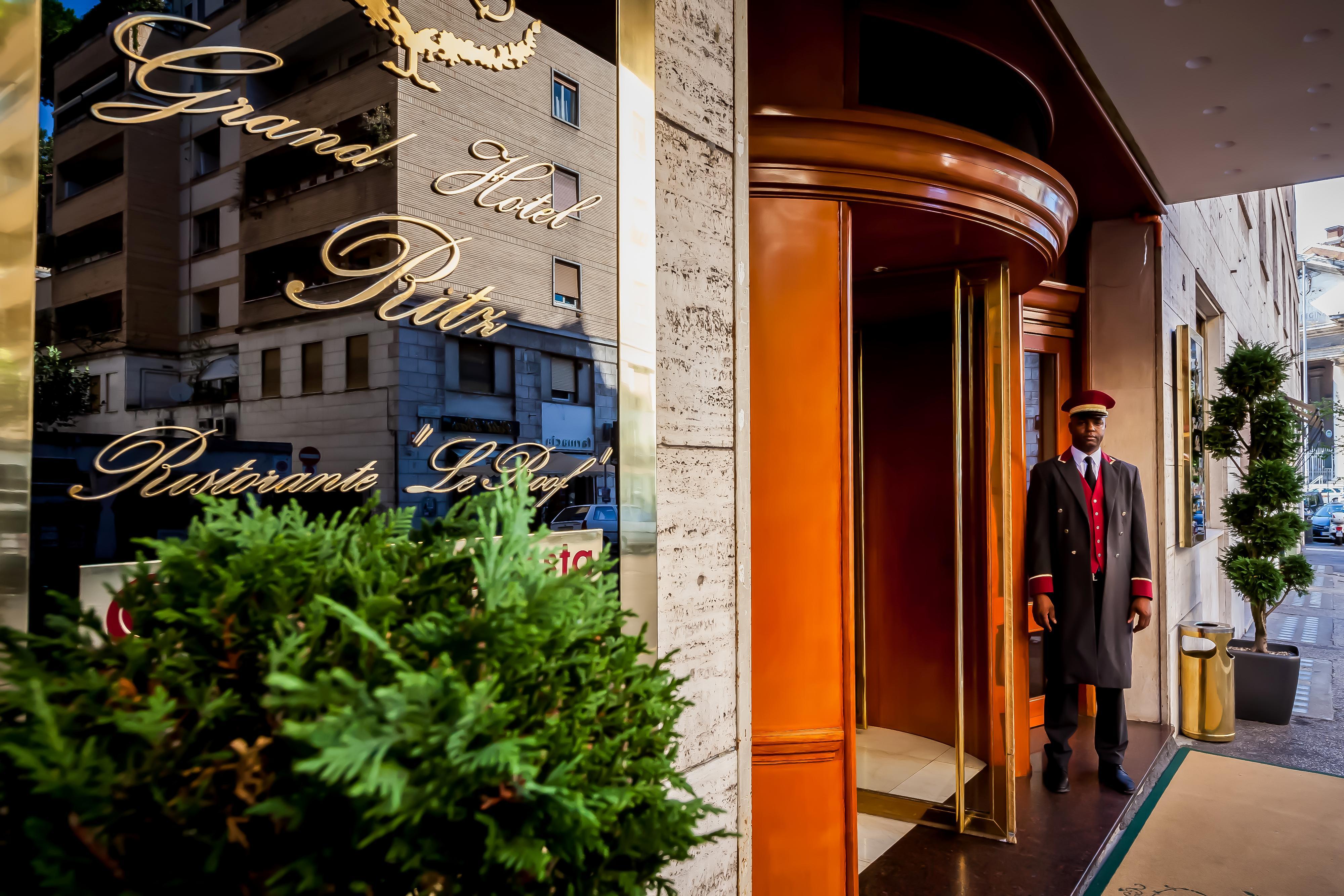 Hotel Radisson Blu Ghr 4*