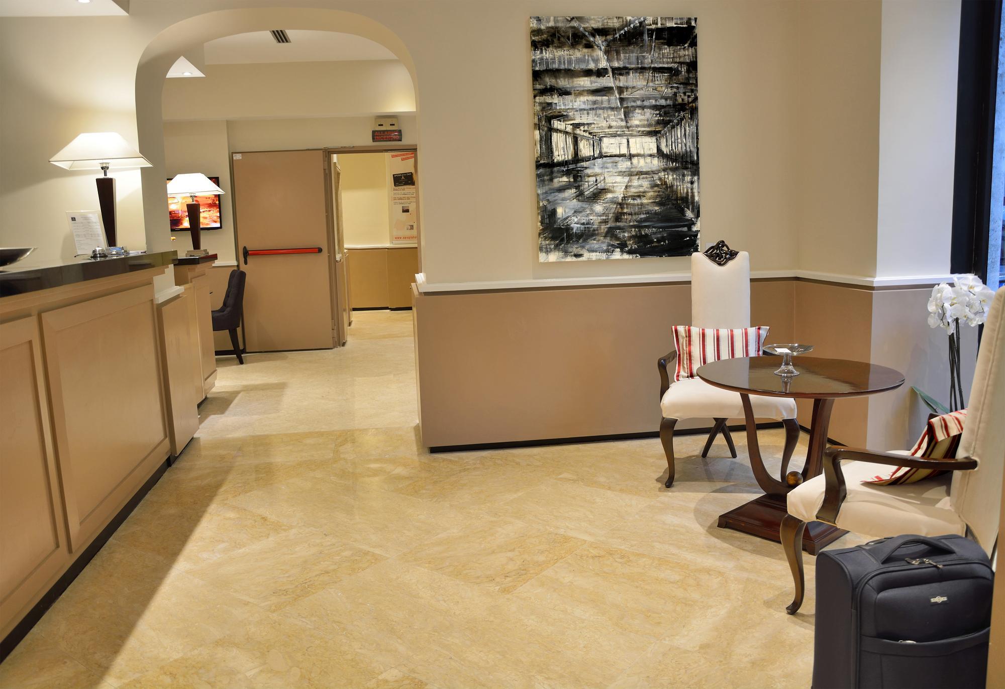 Hotel Apogia Lloyd 3*
