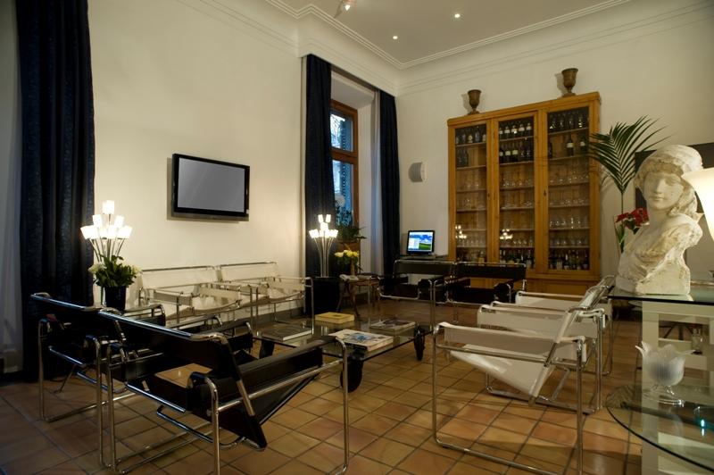 Cairoli Hotel