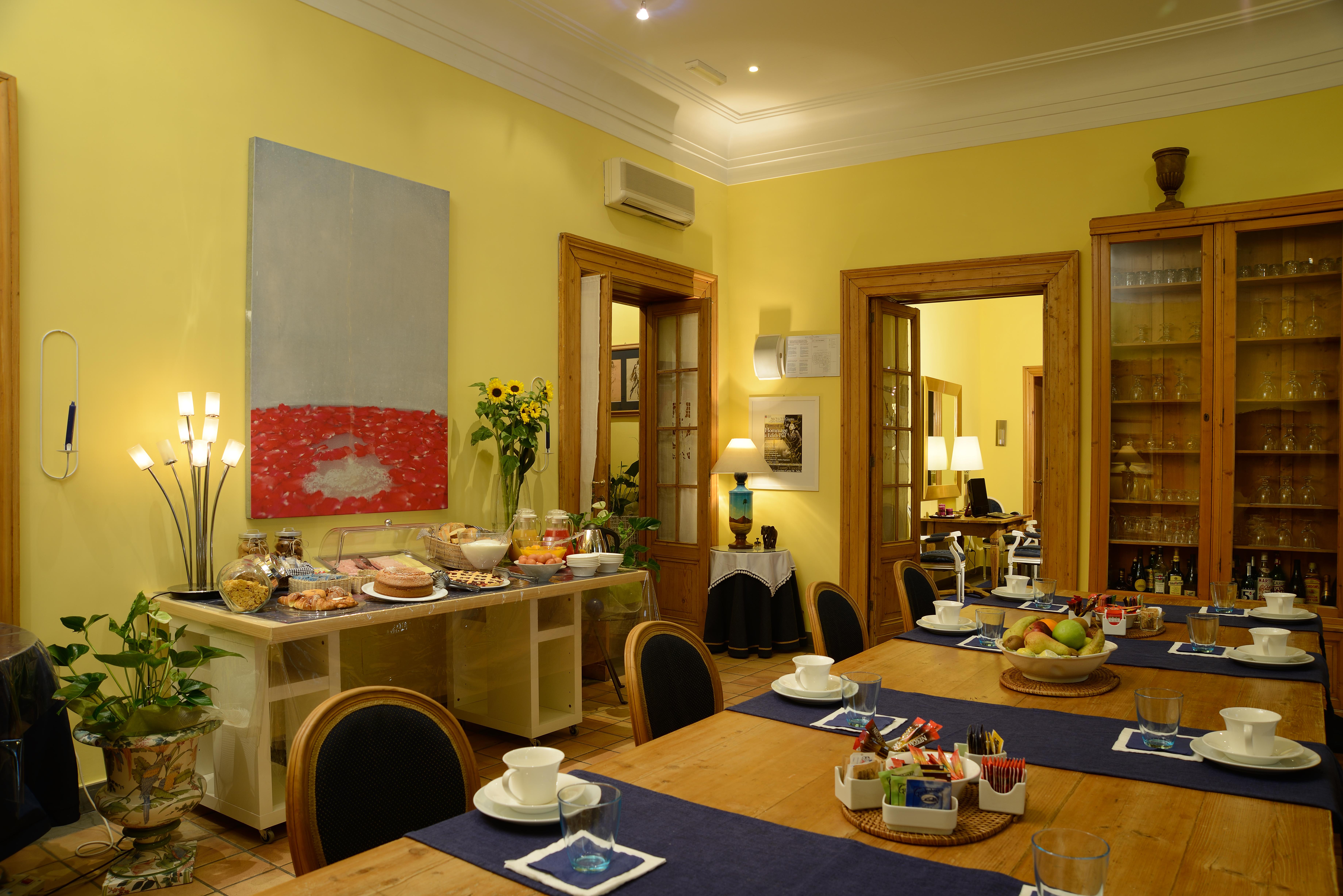 Cairoli Hotel