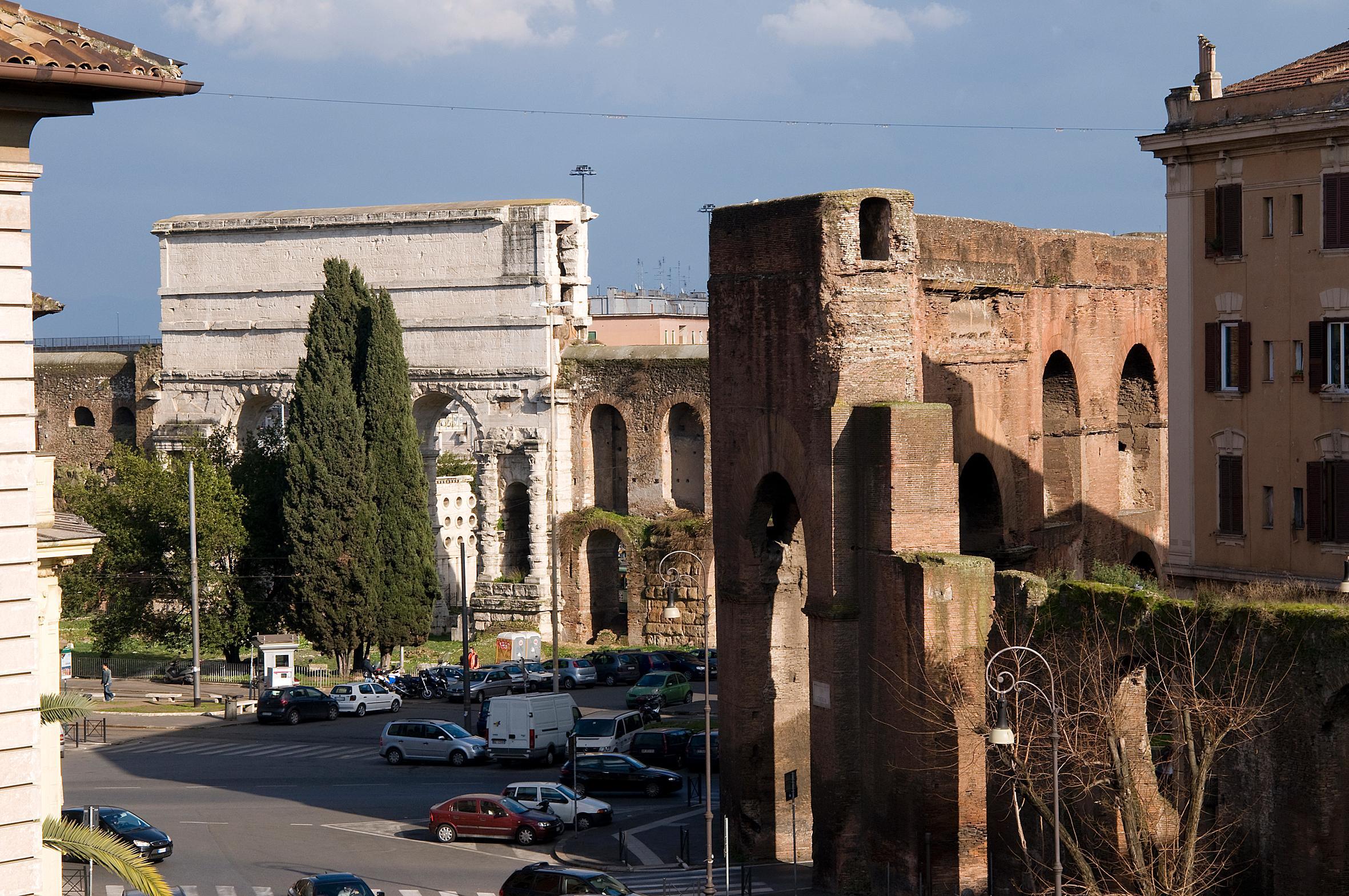 Hotel Emona Aquaeductus Rome