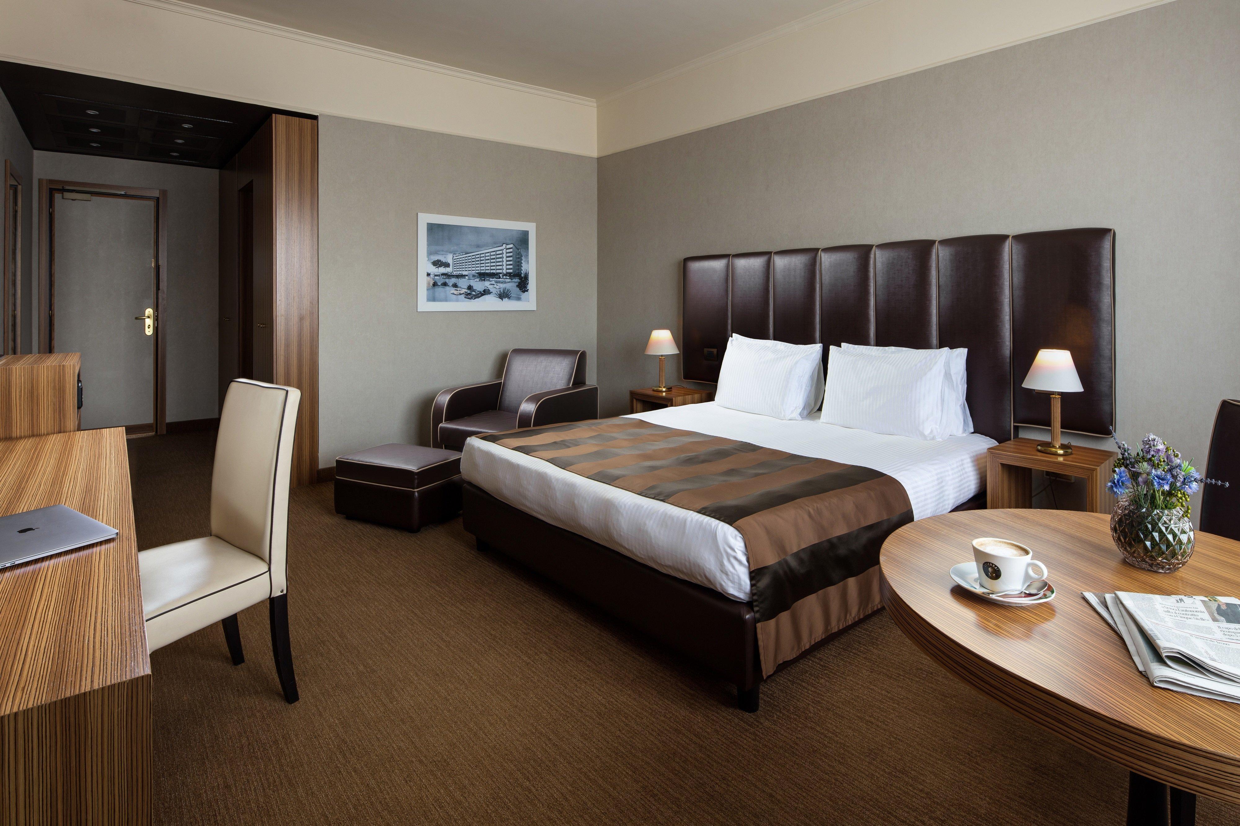 - Eur Parco Dei Medici, An Ihg Hotel Roma