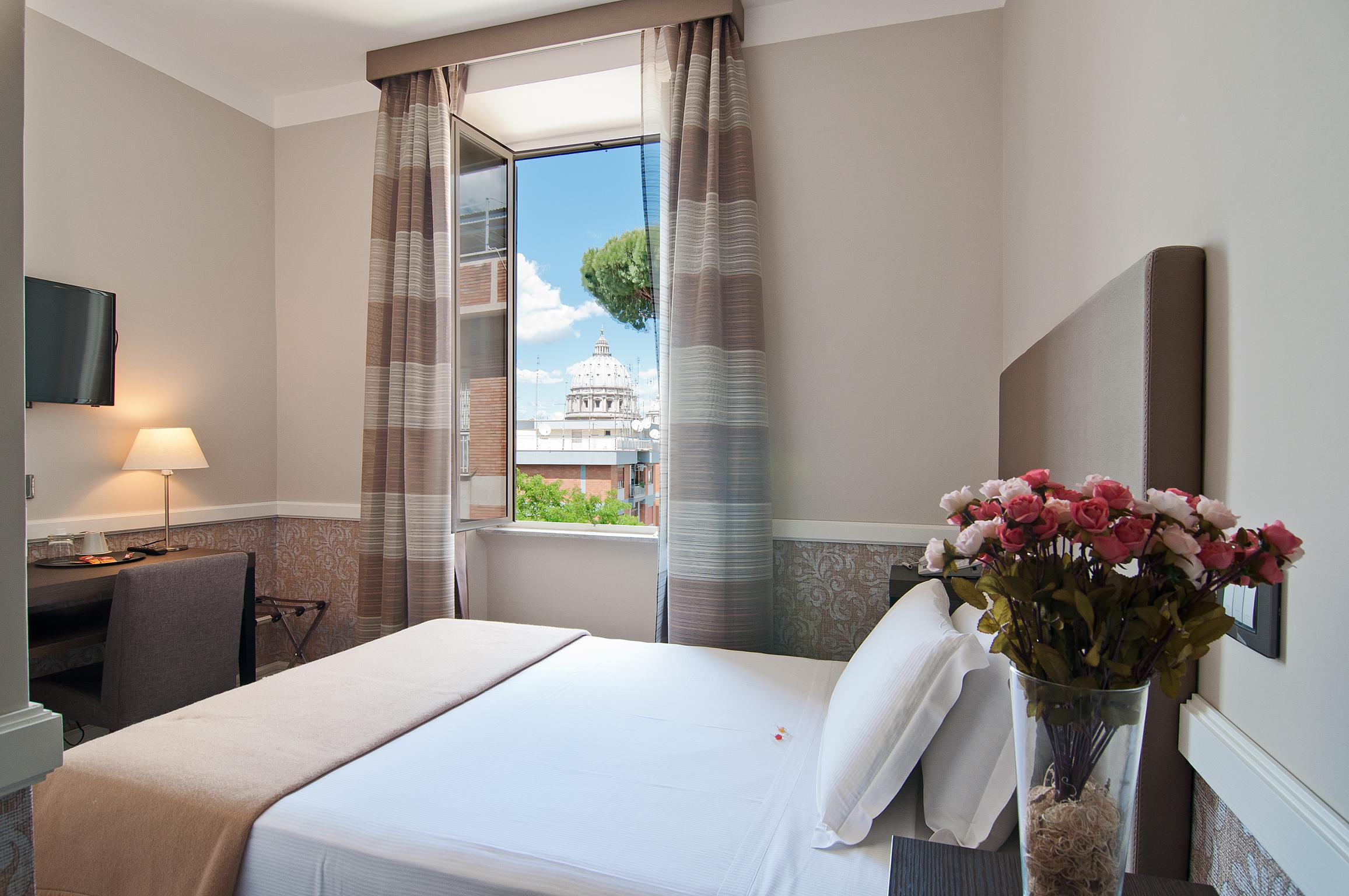 Hotel Fragrance St. Peter Rome