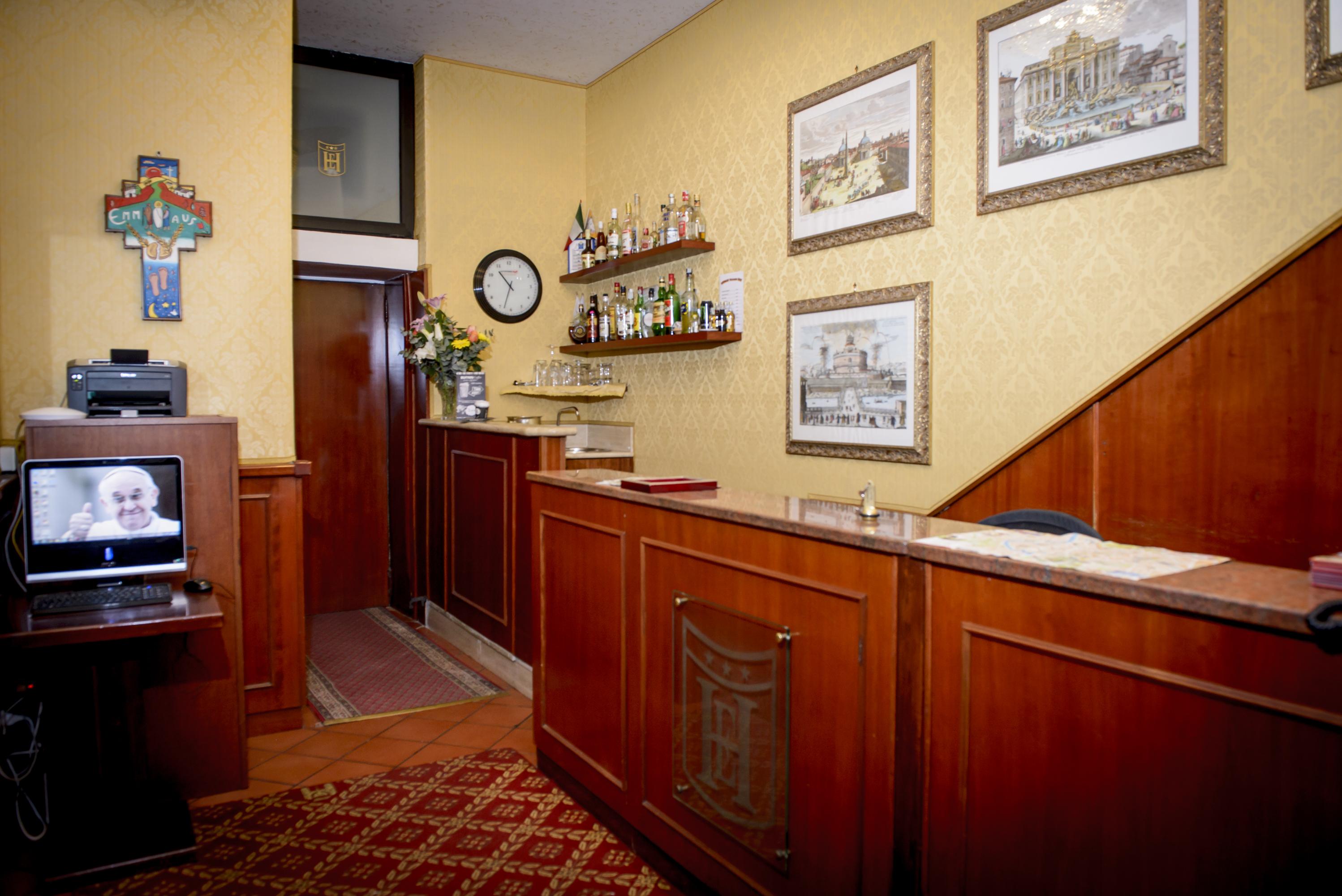 Hotel Emmaus Rome