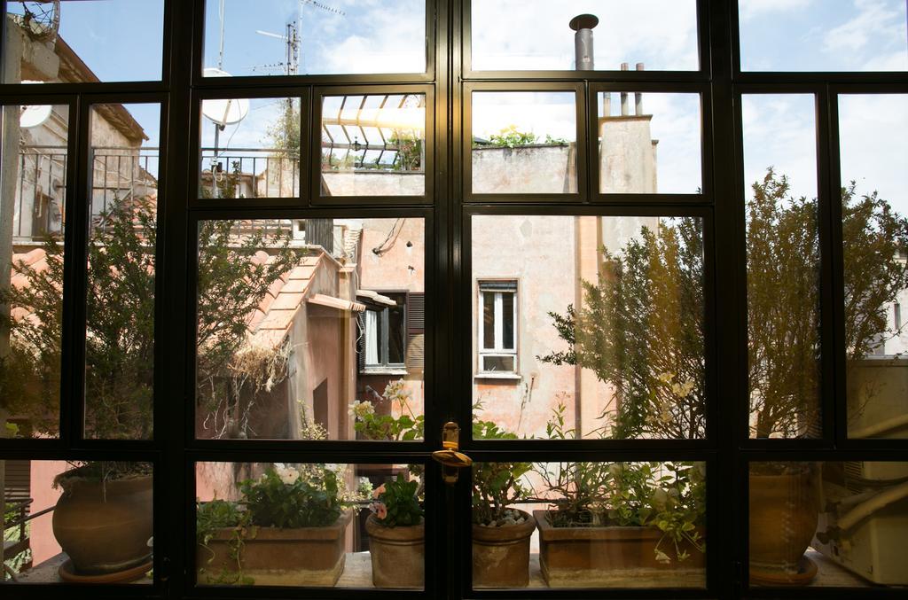 Apartment The Trastevere Painter Penthouse Rome