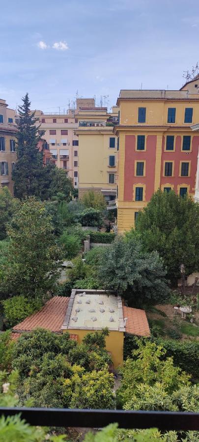 Camera Piazza Bologna Homestay