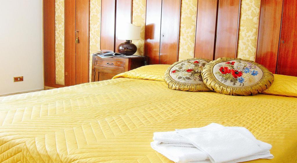 Romulus Rex Guest house 2*