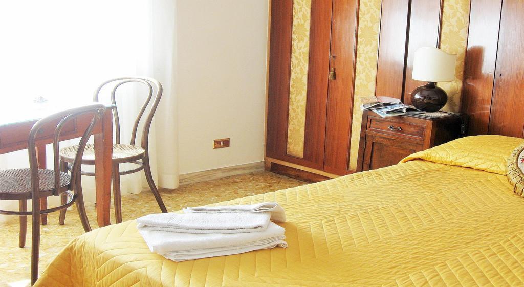 Guest house Romulus Rex 2*
