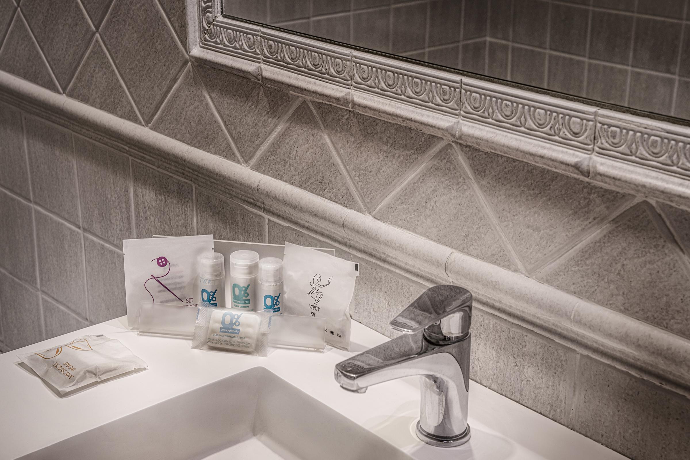 Varese Hotel 3*