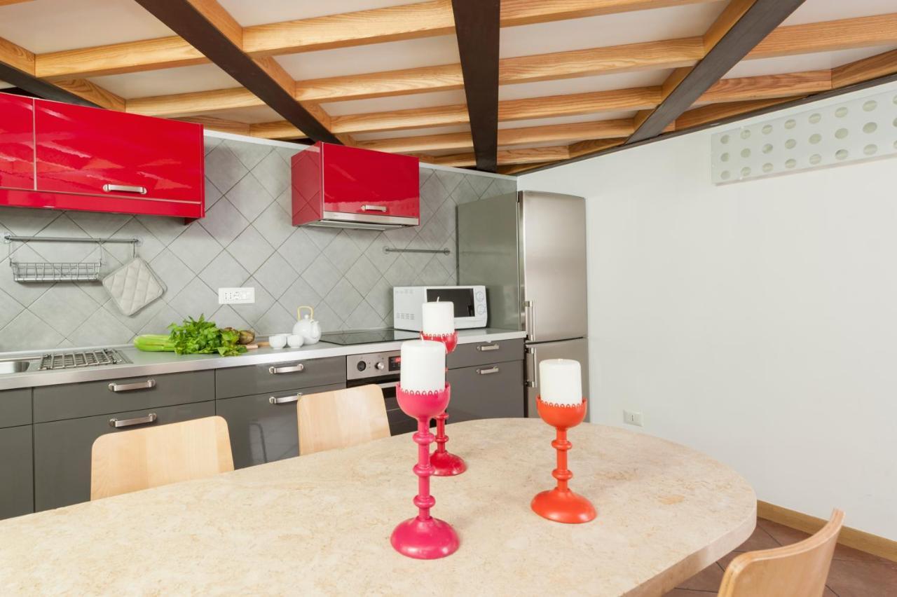 Inviting 3-bed In 4mins To Colosseo Appartamento