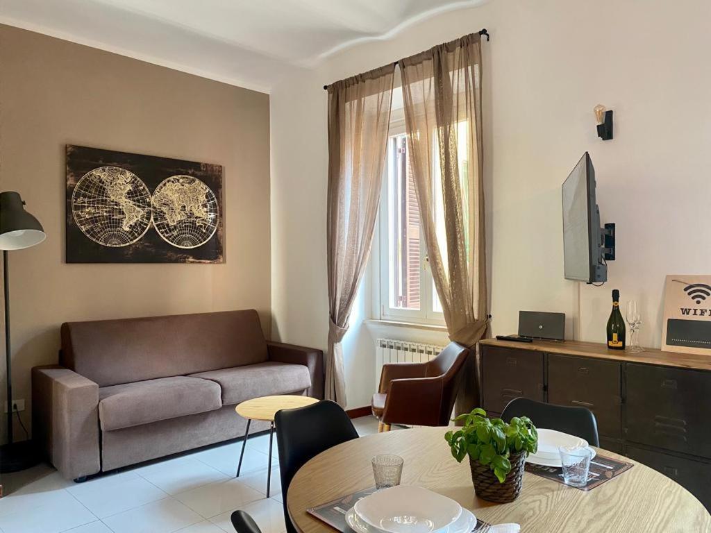 Two-room Larocca-trastevere