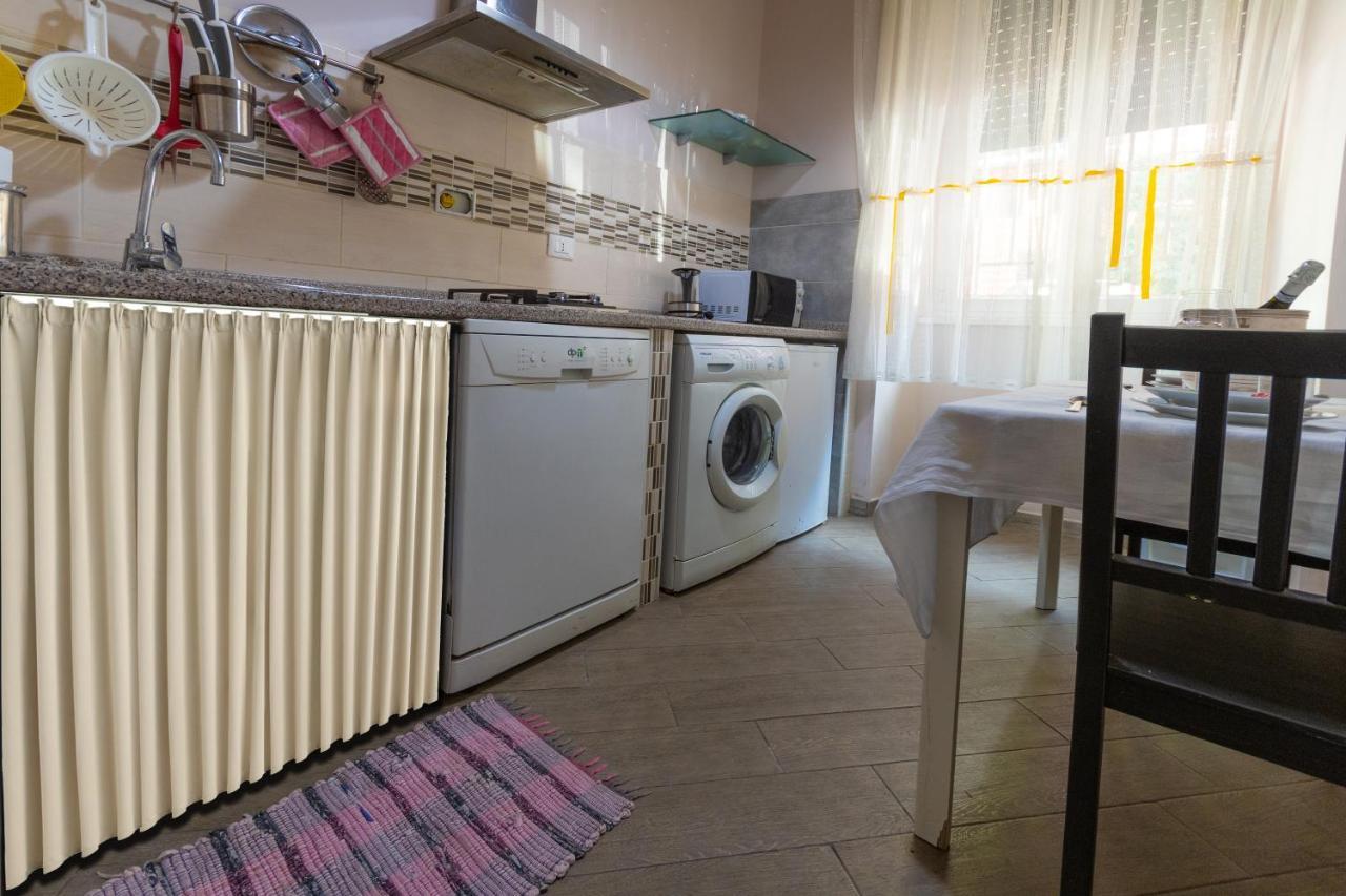 Appartamento Vercelli Near San Giovanni Roma