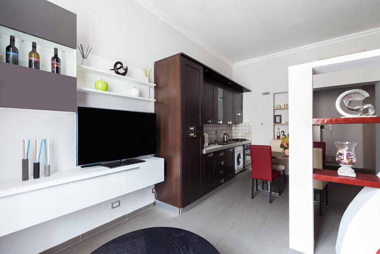 Homehouse Santamaura - San Pietro Rome