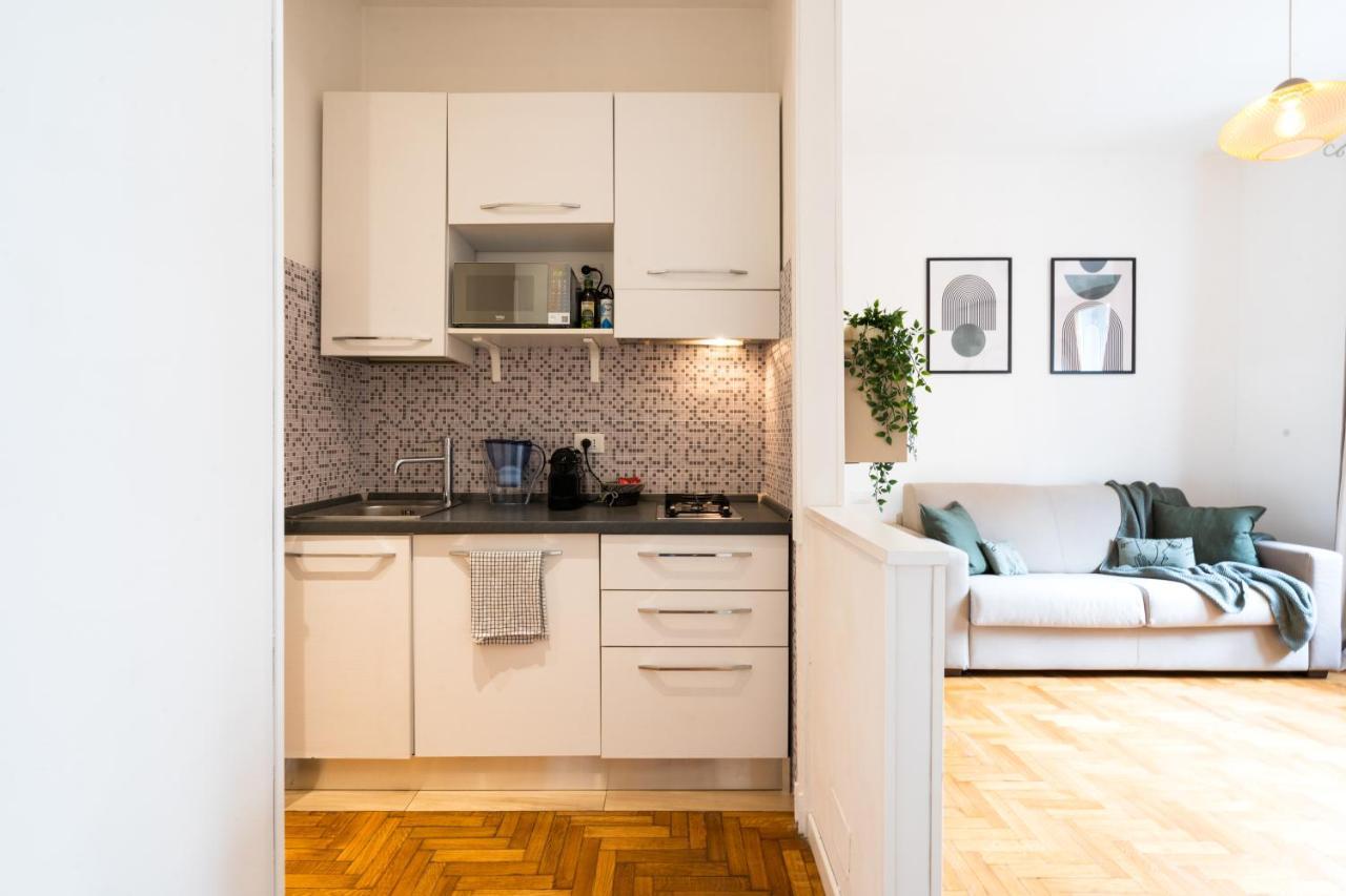 Colosseum House - Private Rooftop, Jacuzzi Hot Tub & View Apartment Rome