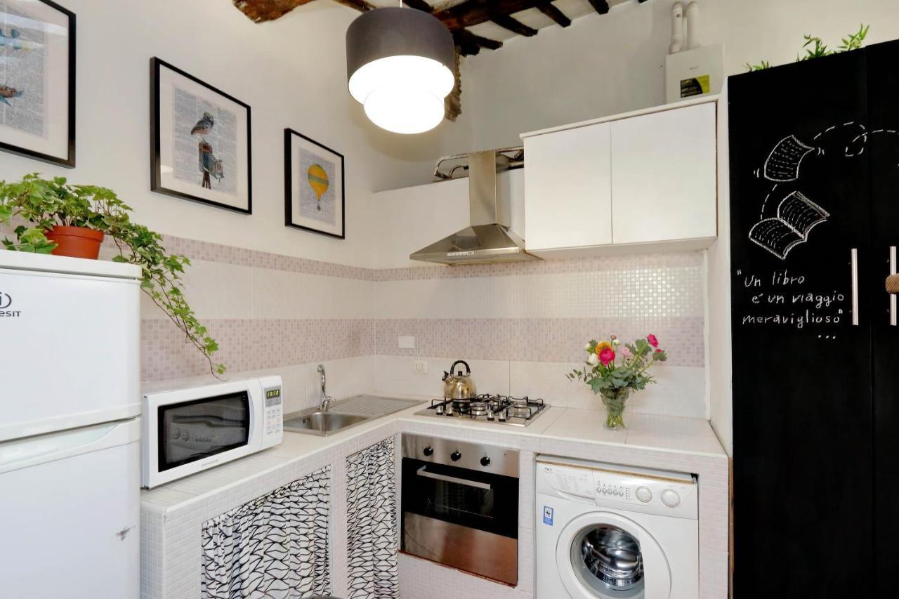 Apartment Campo De Fiori Rome