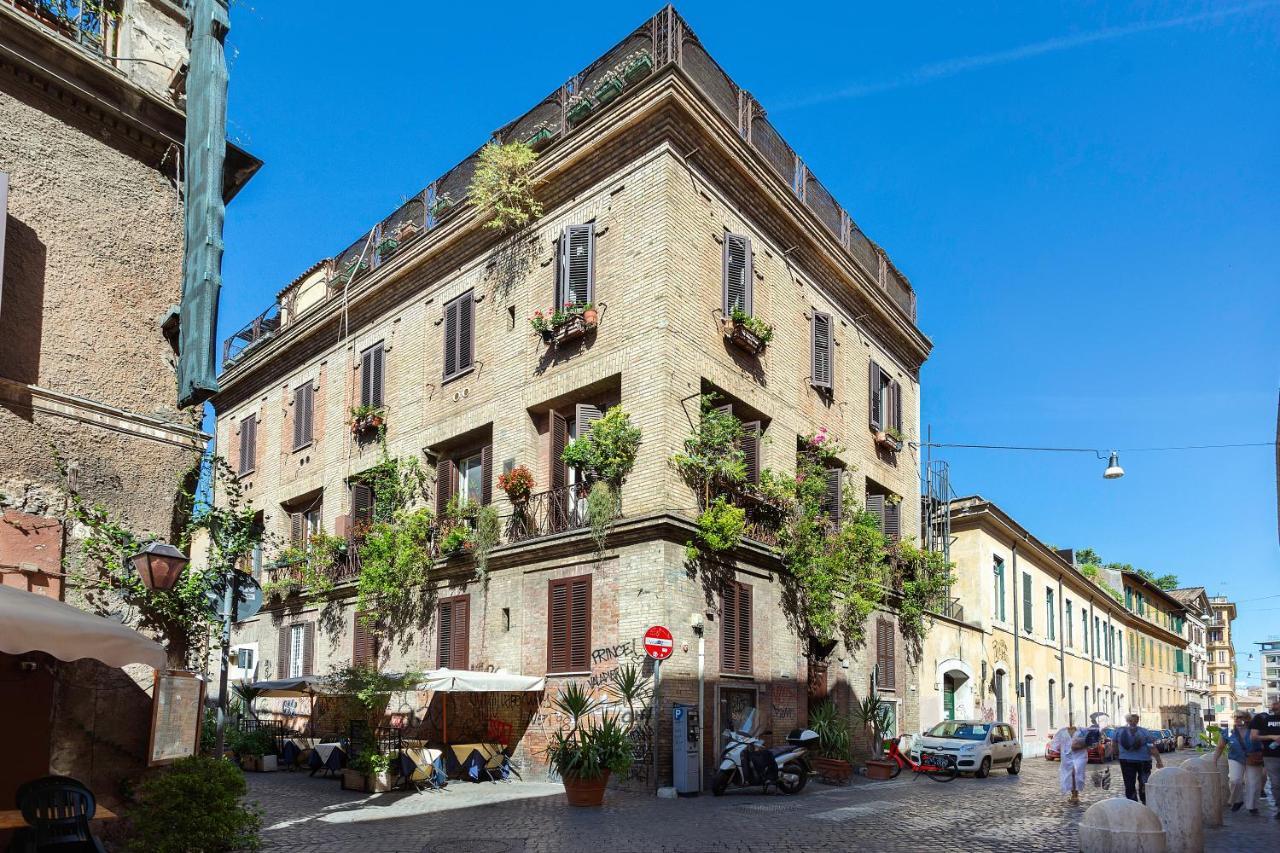 Affittacamere Lux Me - Jacuzzi&suites Trastevere
