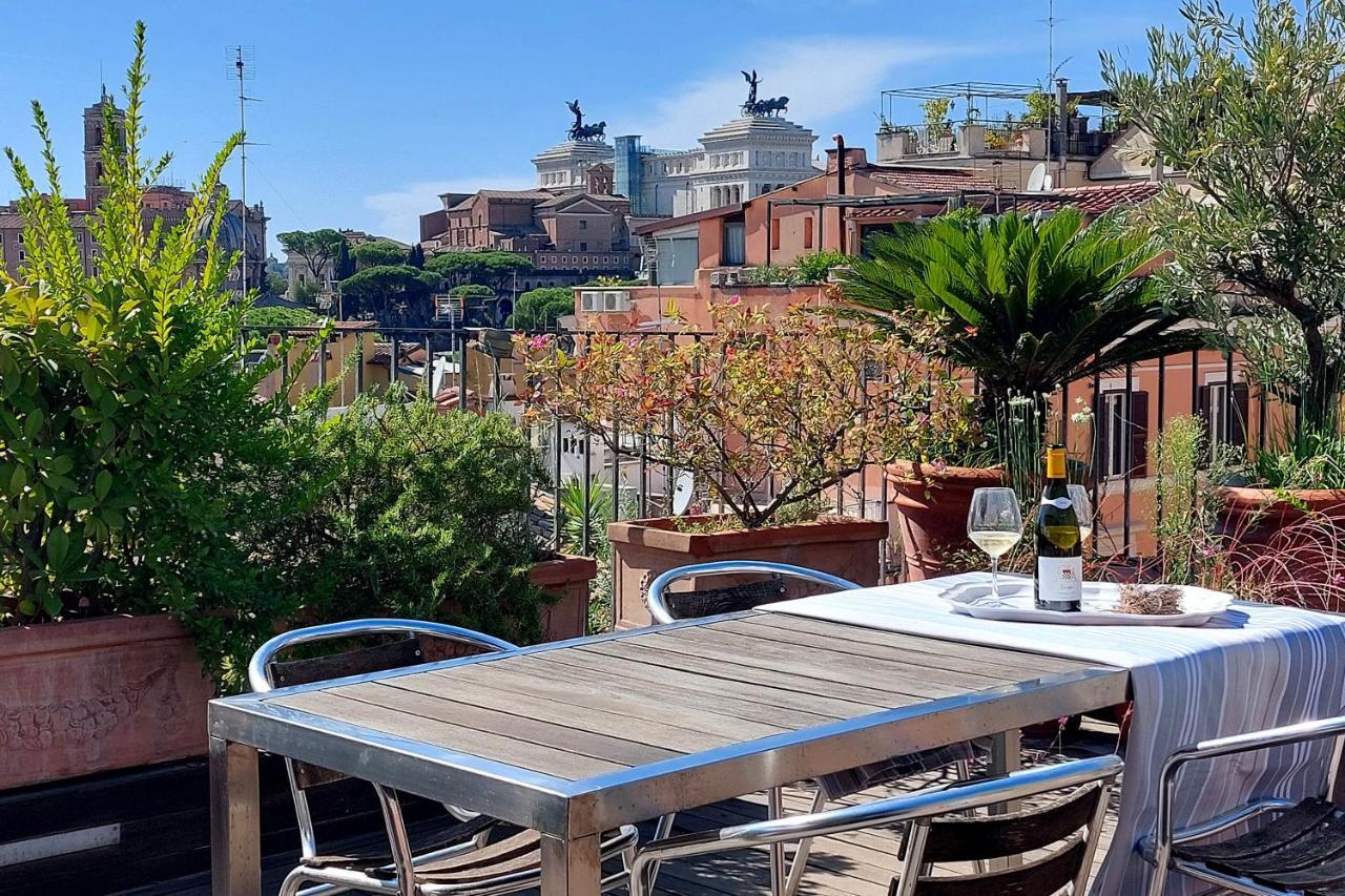 Colosseo Apartment *