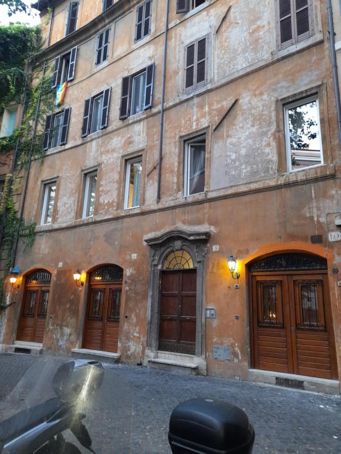 Navona Artist 7 Apartment Rome