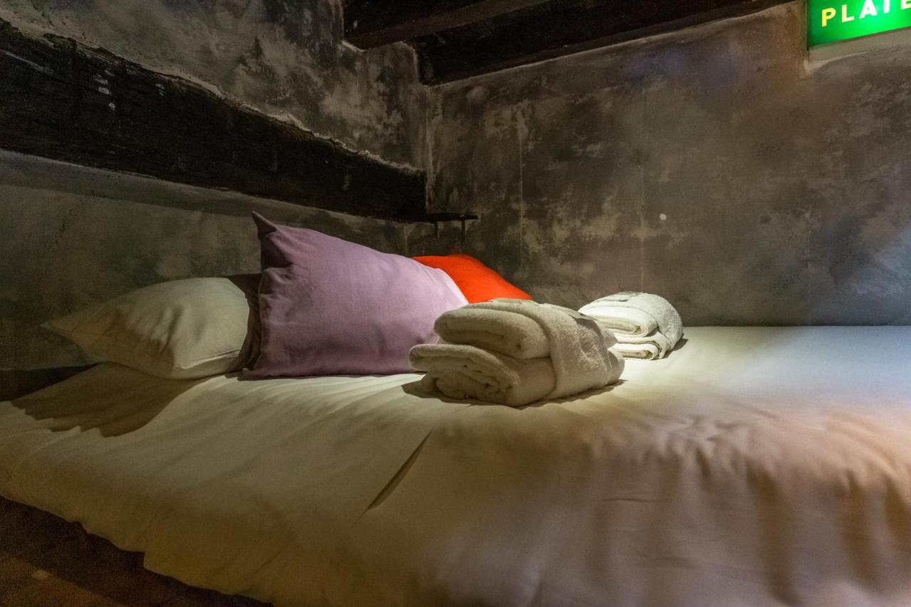 The Magic Hole Apartment