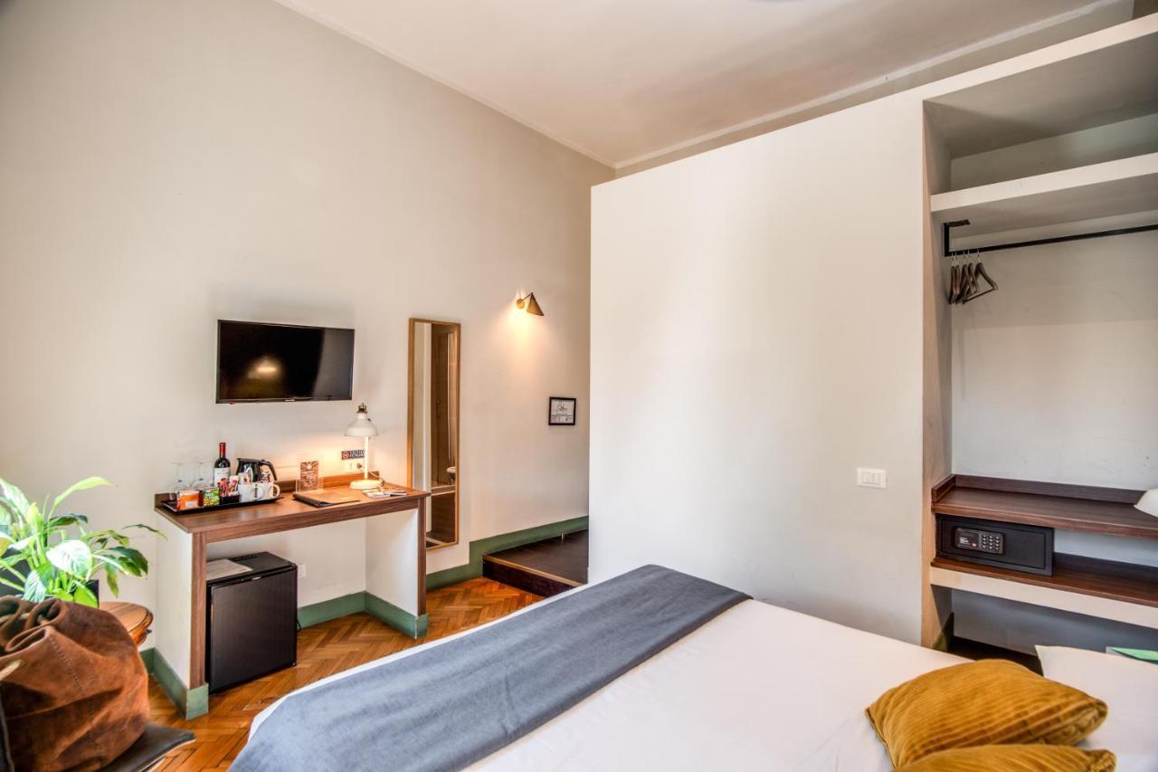 Bed & Breakfast Tree Charme Trilussa Rome