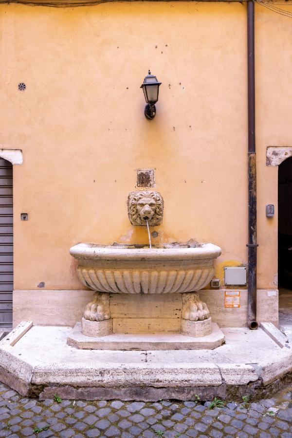 Pantheon House By Varental Rome