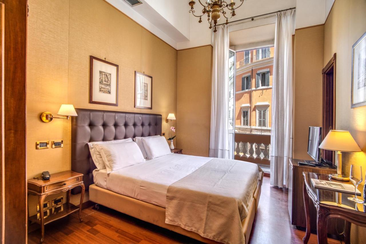 Della Torre Argentina Hotel