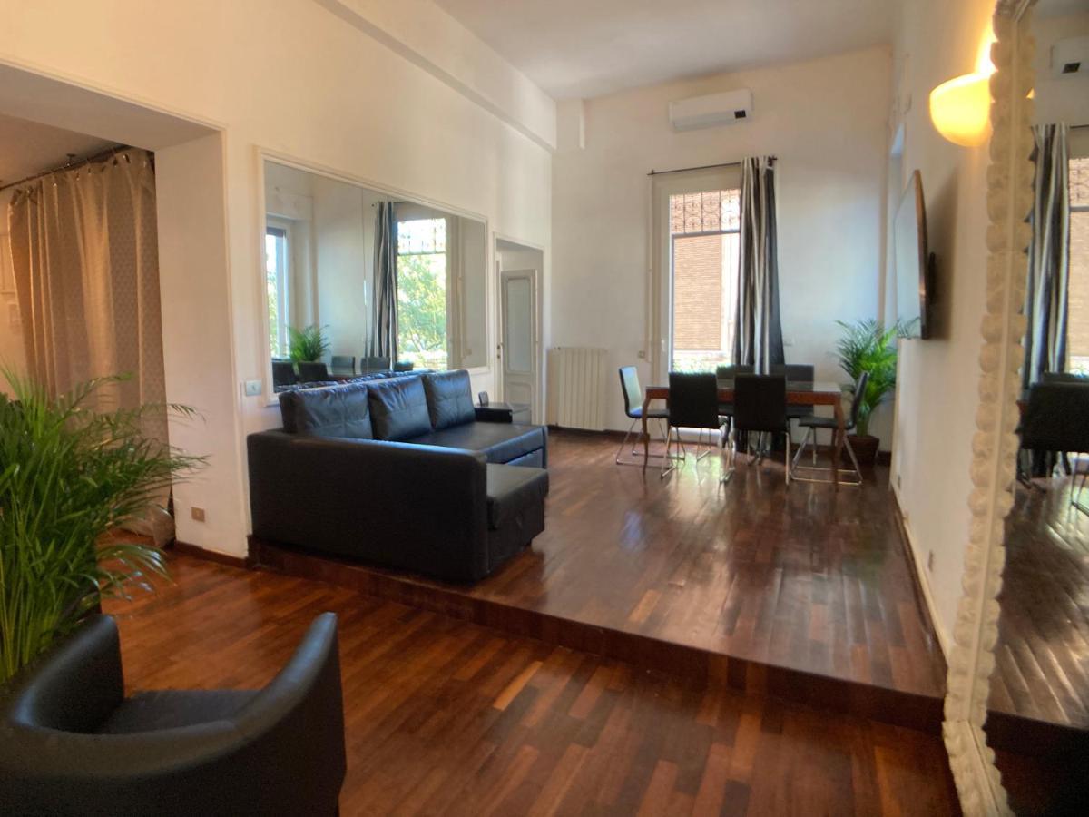 Maison Cloe Near The Spanish Steps Apartment Rome