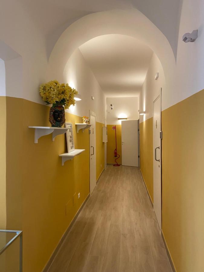 Hotel Relais Vaticano - Metro Station Ottaviano Roma
