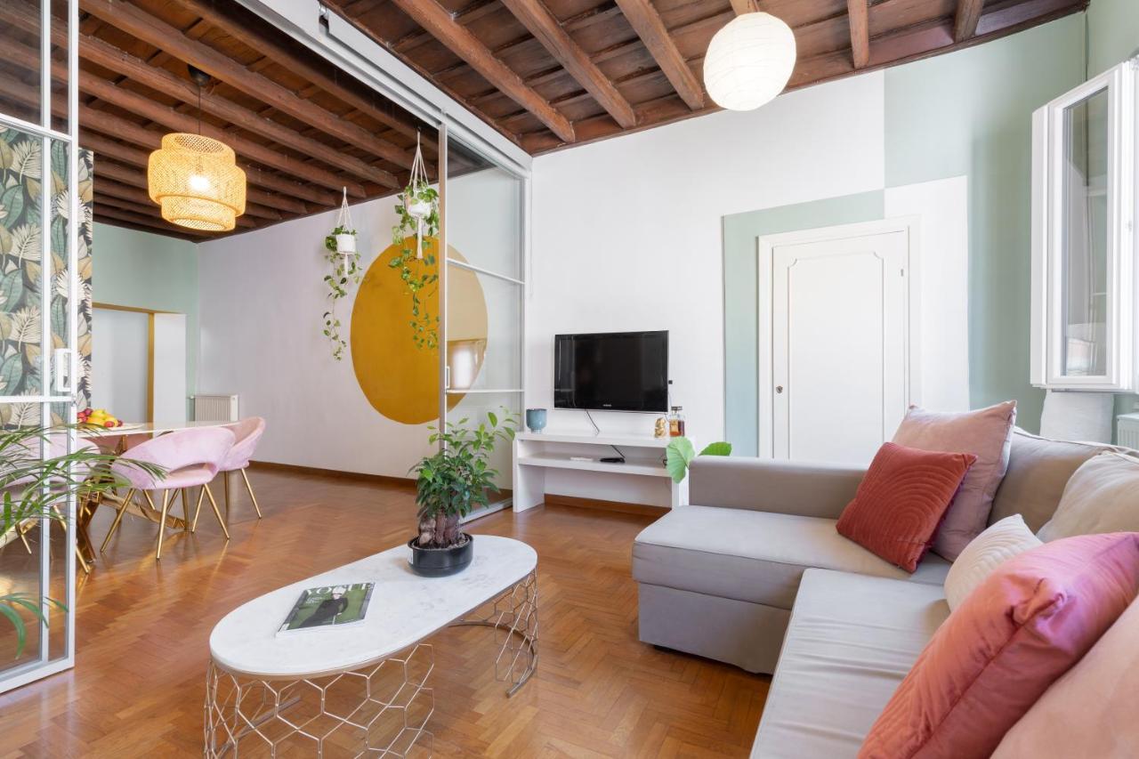 Apartment Cercle - Historic Spot In The Hearth Of