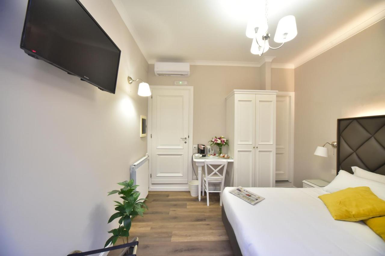 Bed & Breakfast Sacconi Palace Roma