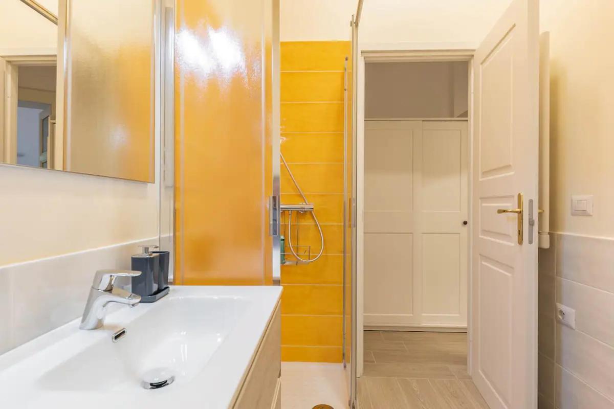 Apartment Marcantonio Rome: Colosseum For Groups Rome