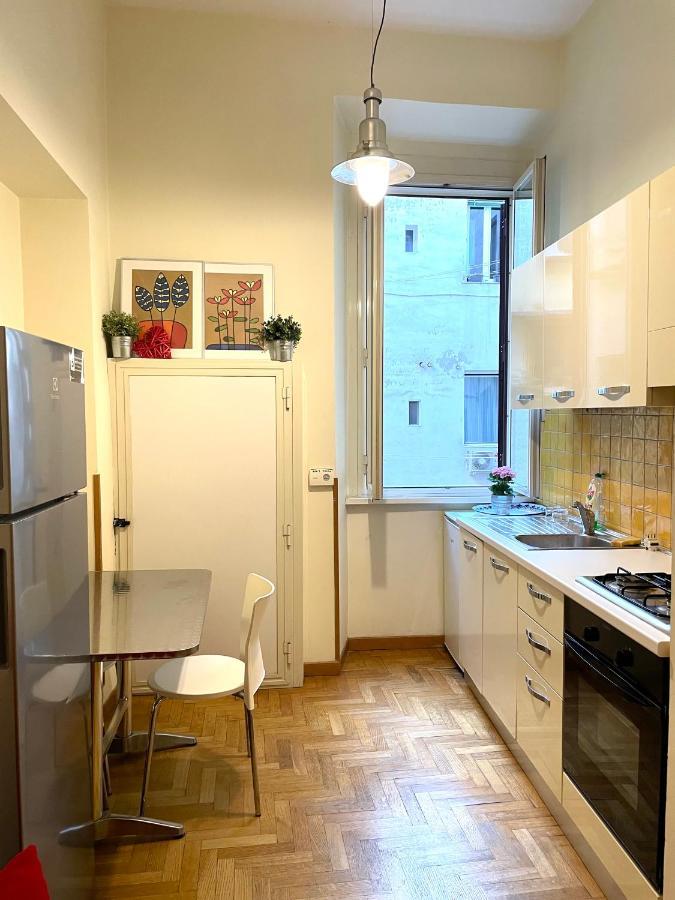 Apartment Aurora House - Accogliente A Barberini