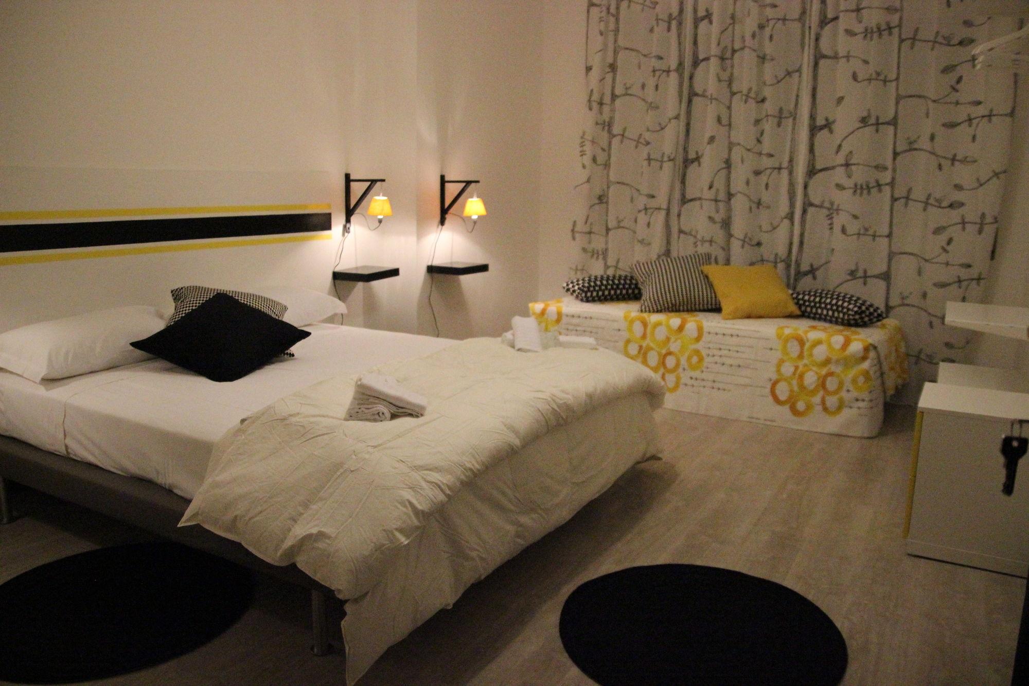 Hotel Iron Bridge 2*