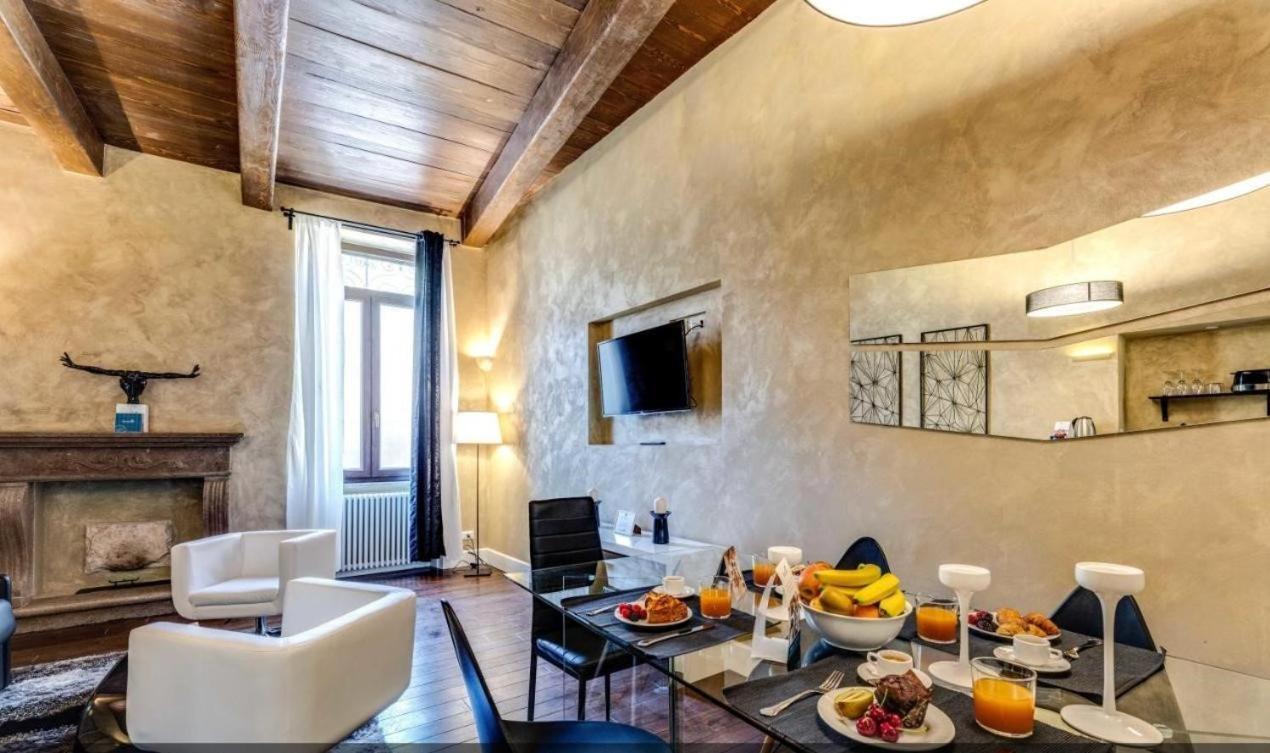 Spanish Steps - Boutique * Rome