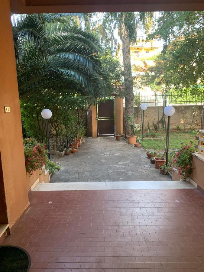 Castel Di Leva House Guest house *