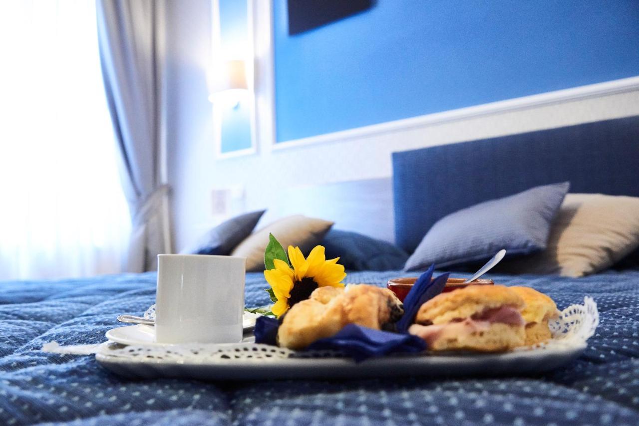 Domus Cavour Bed & Breakfast Rome