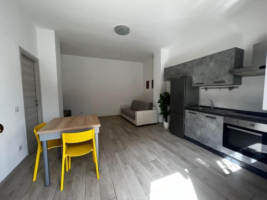 Holiday home Cozy House With Garden In Centocelle Metro C Rome